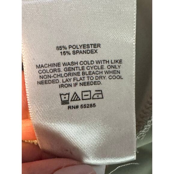 Express sage green short sleeves top size Small - Picture 4 of 11